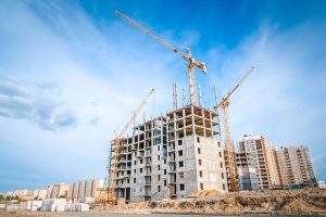 construction-new-apartments-crane